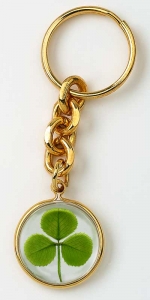 shamrock keychain